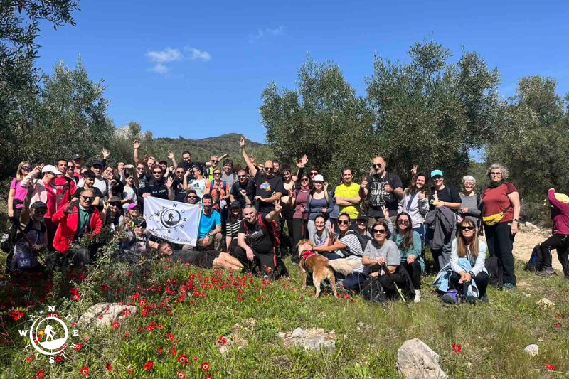 Κοινότητα πεζοπορίας Wanderlust στη διαδρομή των Μυκηνών προς Προσύμνη
